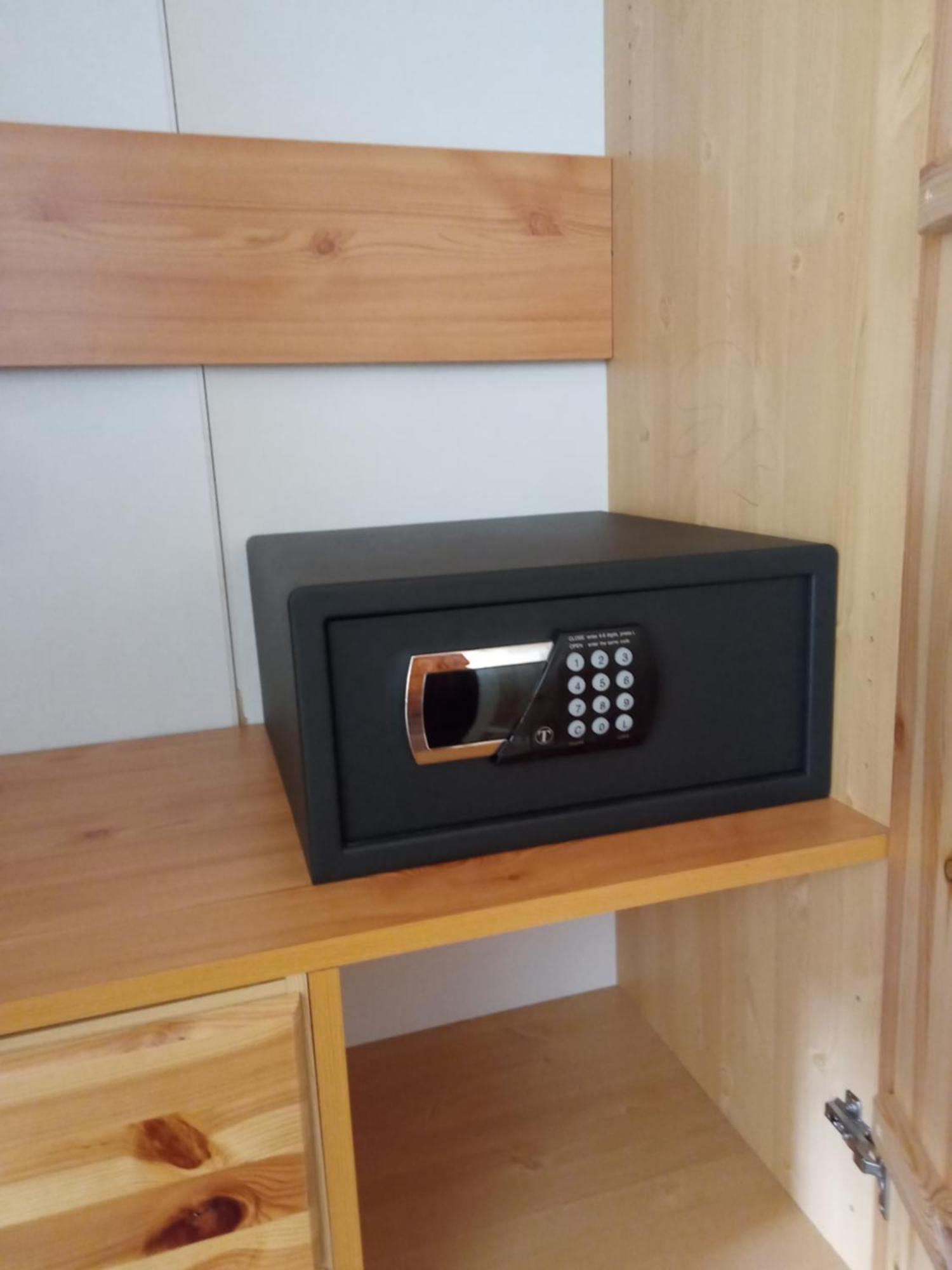 St. Benedek Apartmanlakas Appartement Mezőkövesd Buitenkant foto
